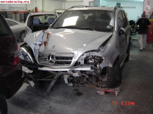 Se vende mercedes ml 350 año 2003 para piezas