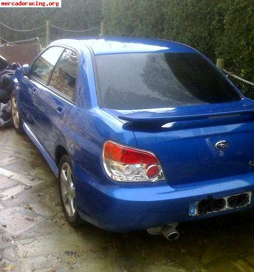 Vendo subaru impreza 2.0 gr wrx del 2007,con golpe.