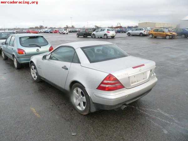 Se vende mercedes slk por piezas