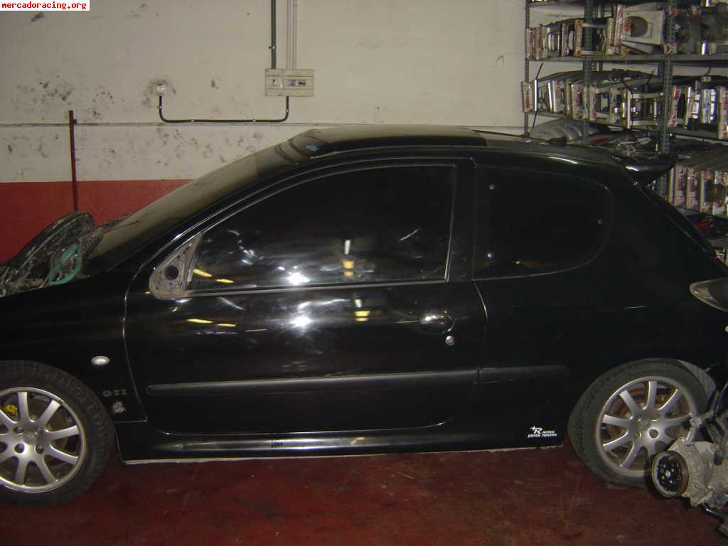 Siniestro  206  2.0 hdi 04  160000 km golpe lateral iz. fuer