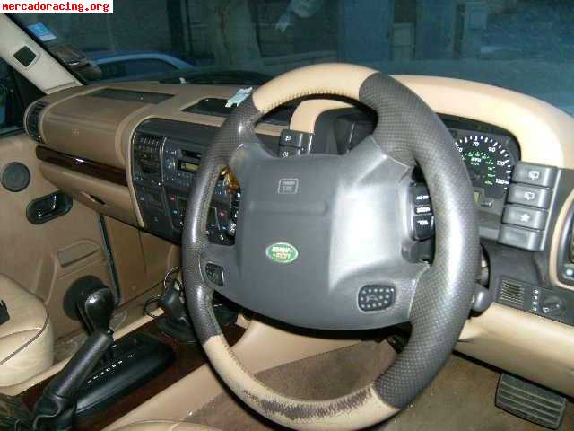 Se vende land rover discovery año 2002 por piezas