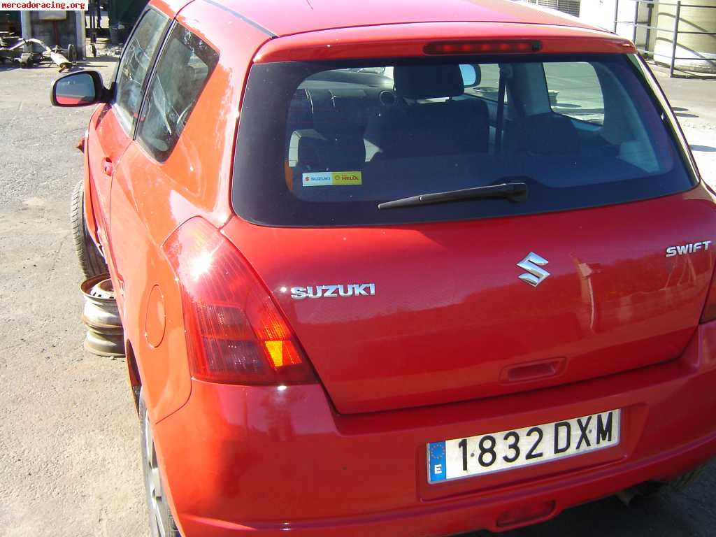 Suzuki swift 1.3 siniestrado