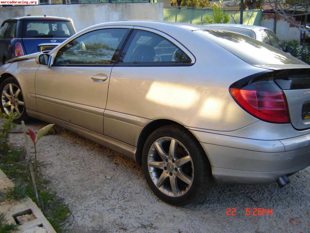 Se vende mercedes c220 cdi sport coupe por piezas