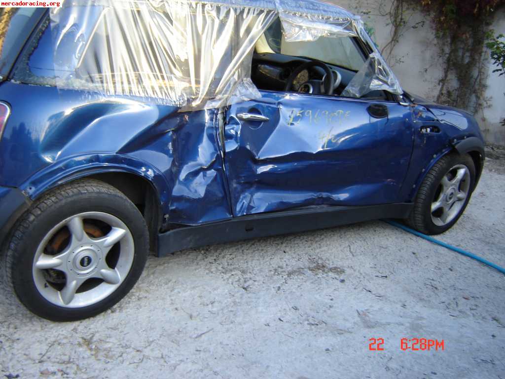 Se vende mini one 2002 por piezas