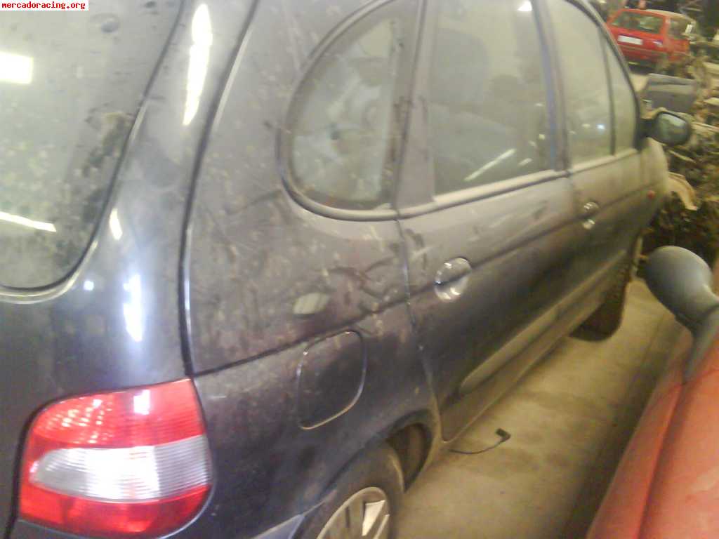 Renault escenic 1.9 dci 2002 1.400€