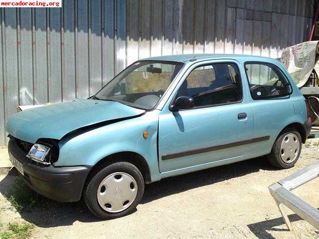 Vendo siniestro nissan micra 1.3 lx