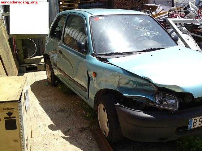 Vendo siniestro nissan micra 1.3 lx