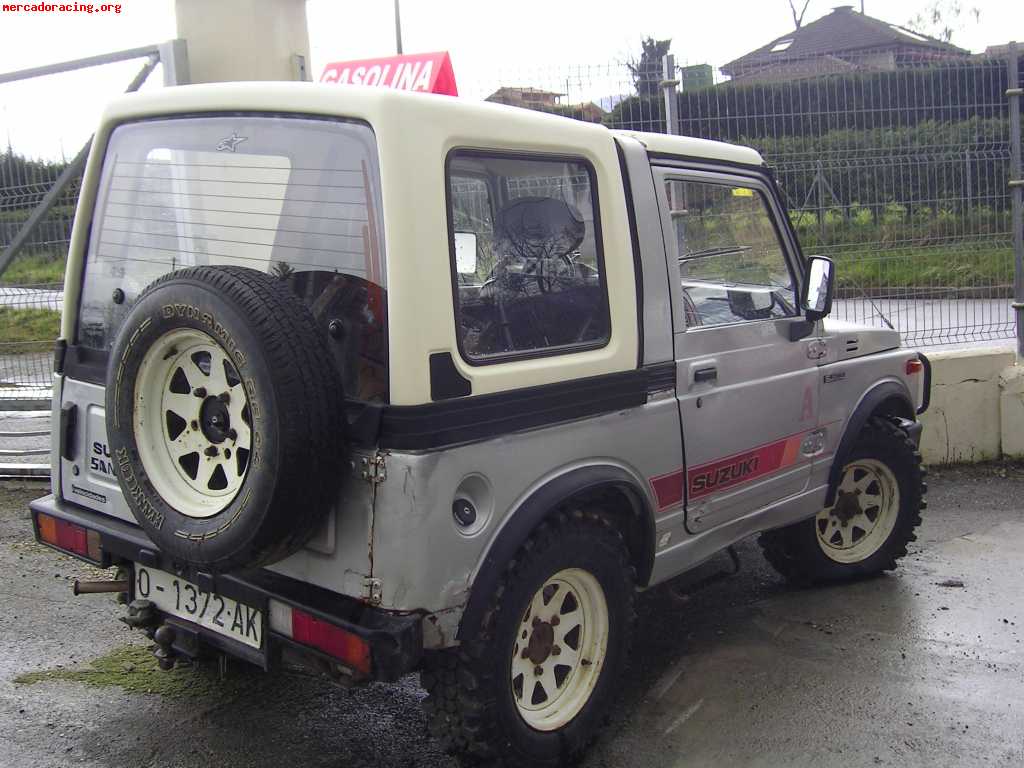 Suzuki samuray 