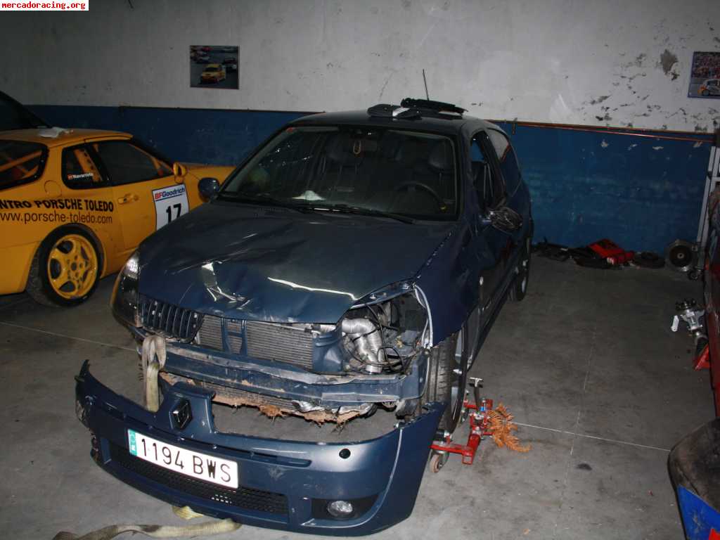 Siniestro clio sport 2002