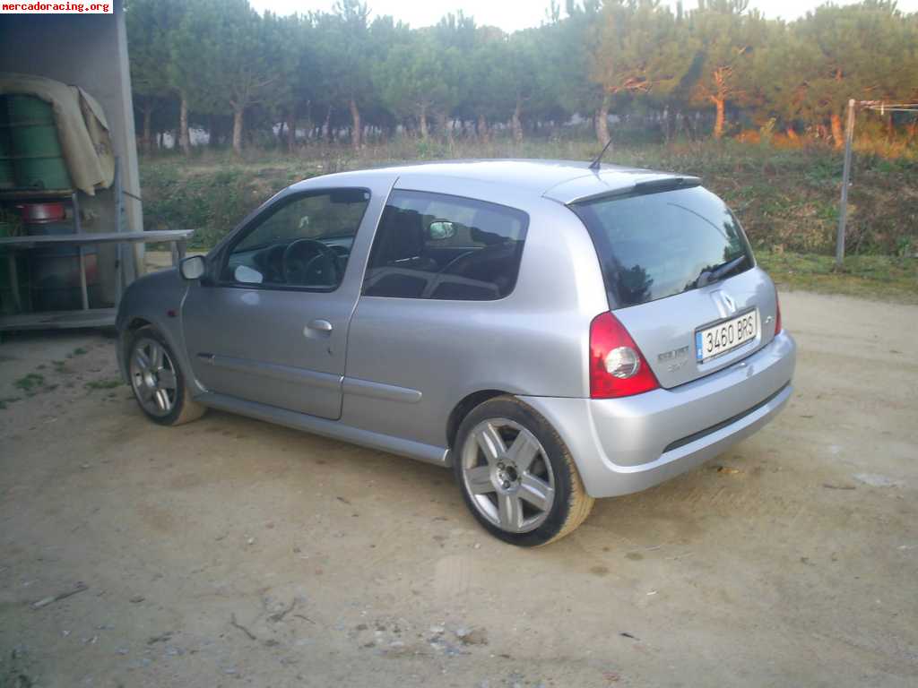 Clio sport 2002