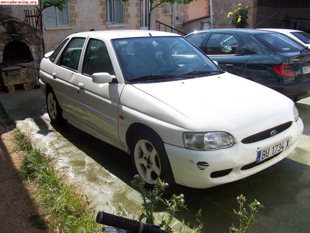 Ford escort xri 1200€