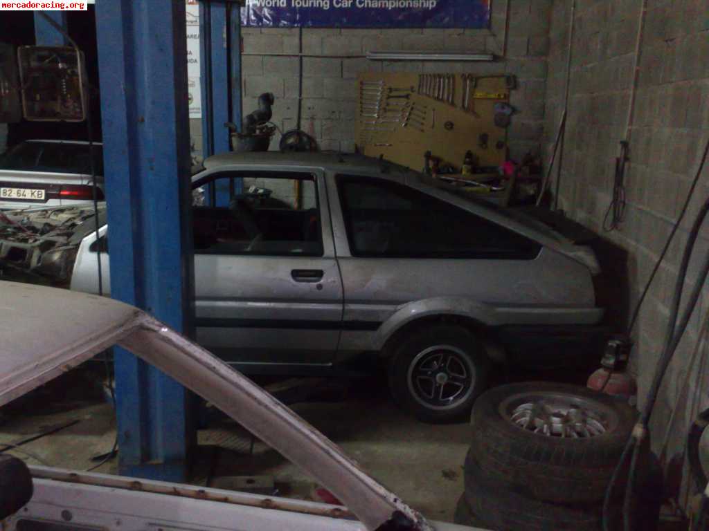 Toyota corolla gt twin cam ae86
