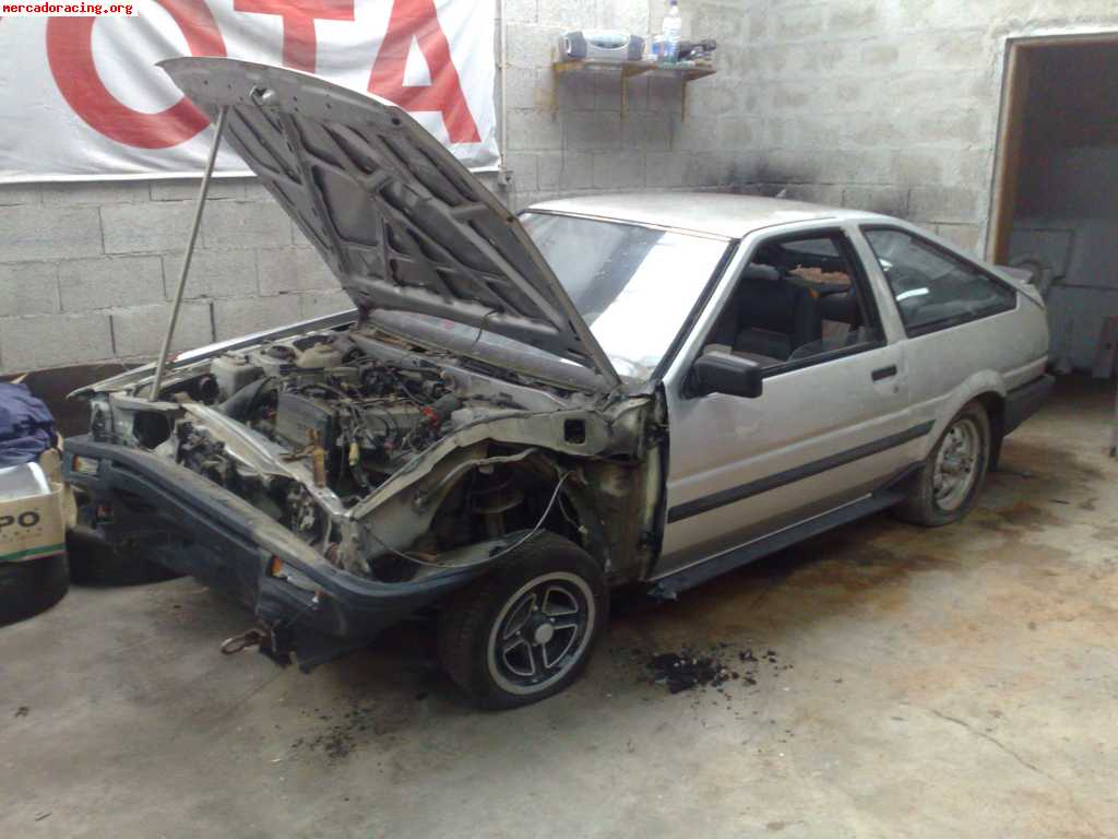 Toyota corolla gt twin cam ae86