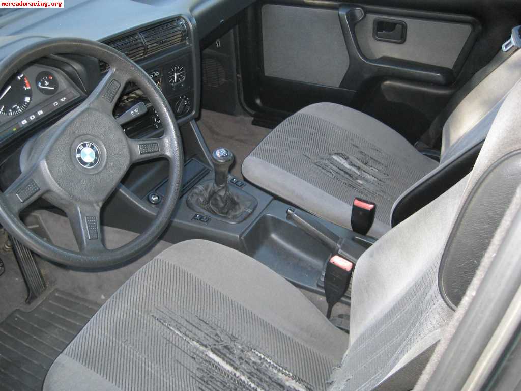 Vendo bmw e30 325i touring