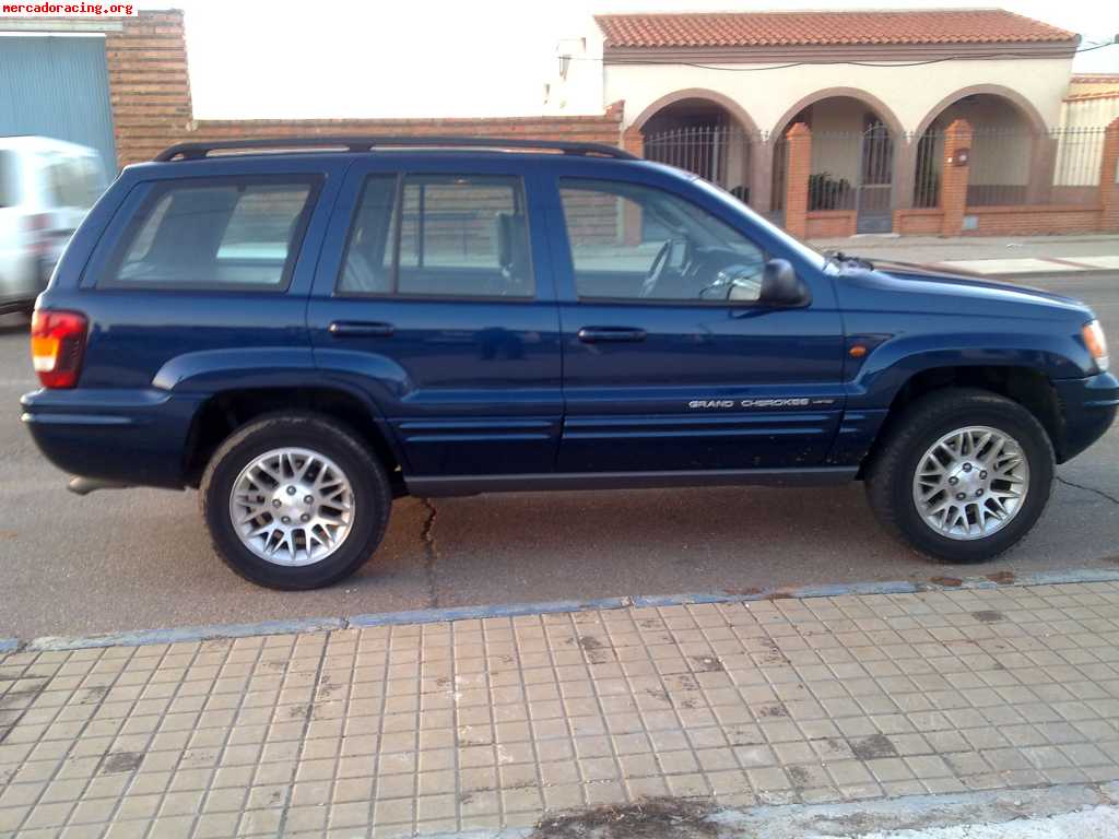 Siniestro documentado grand cherokee 2.7 crd limited