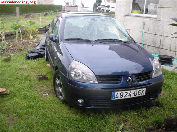 Siniestro renault clio 1.6 16v extrem