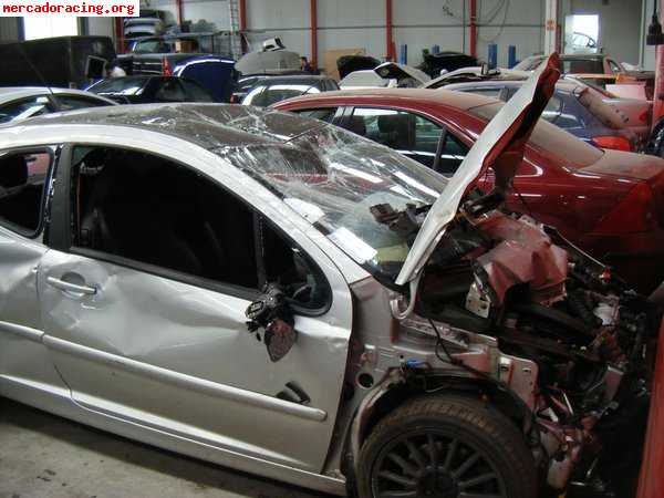 Se vende siniestro de peugeot 207 rc con braid