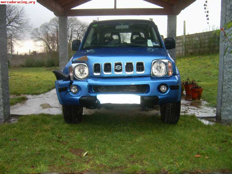 Vendo siniestro jimny 1.3 16 v