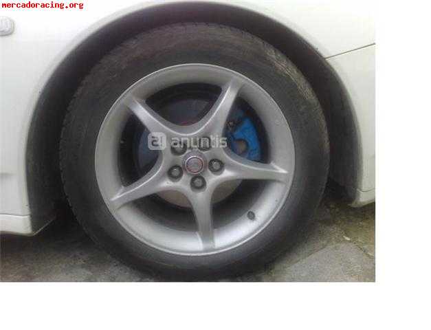 Se venden 4 llantas de 16 pulgadas (5 x 100) de toyota celic