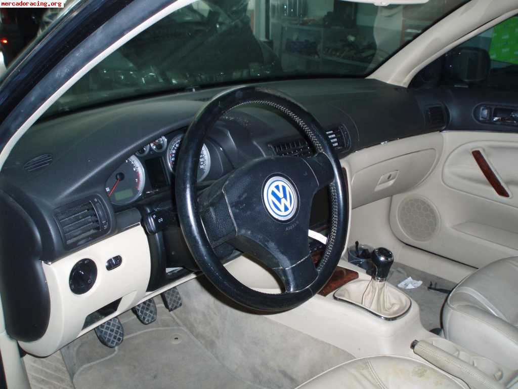 Volkswagen passat w8 4 motion 275 cv