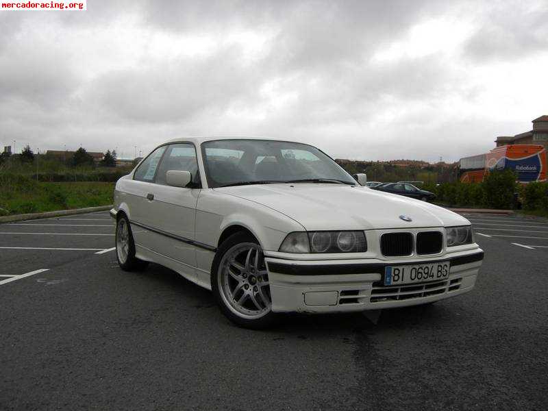 Vendo piezas de bmw 318 is e36