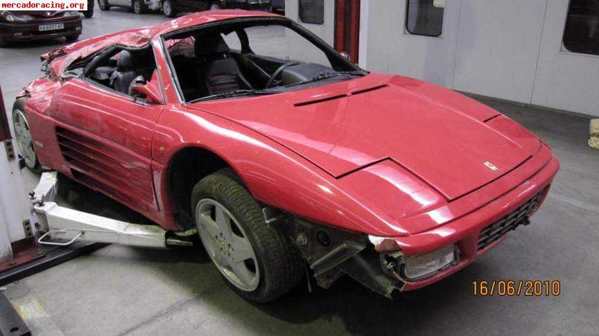 Ferrari 348 siniestrado