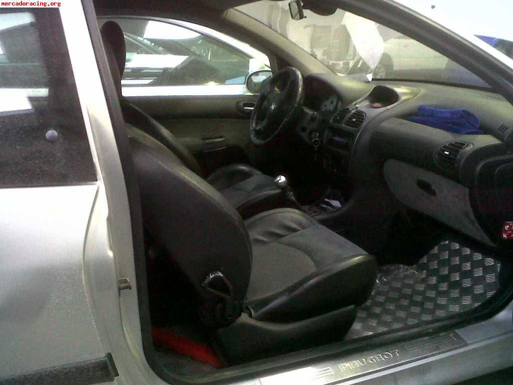 Vendo o canvio peugeot 206 gti!!