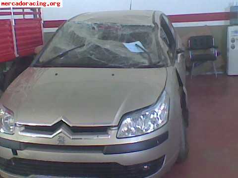 Vendo citroen c4 con golpe en rueda del conductor y techo o 