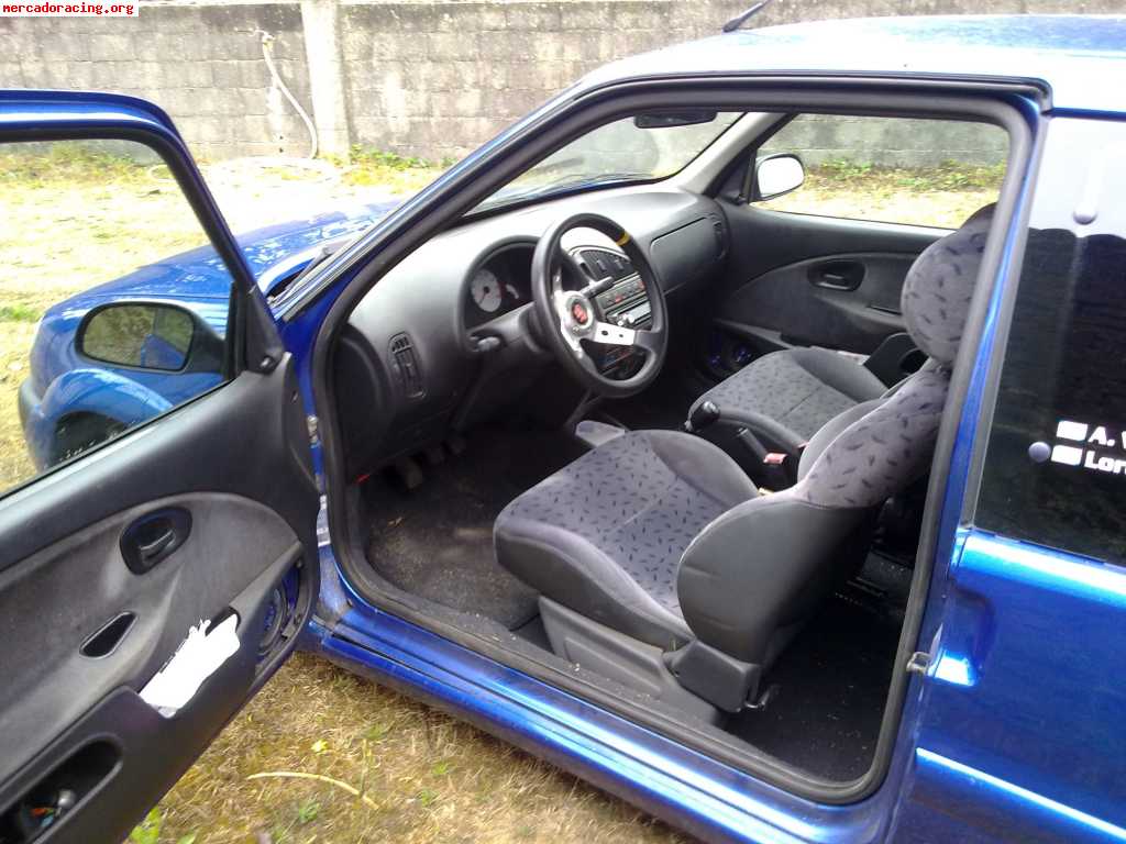 Saxo vts 100cv con muy poco golpe