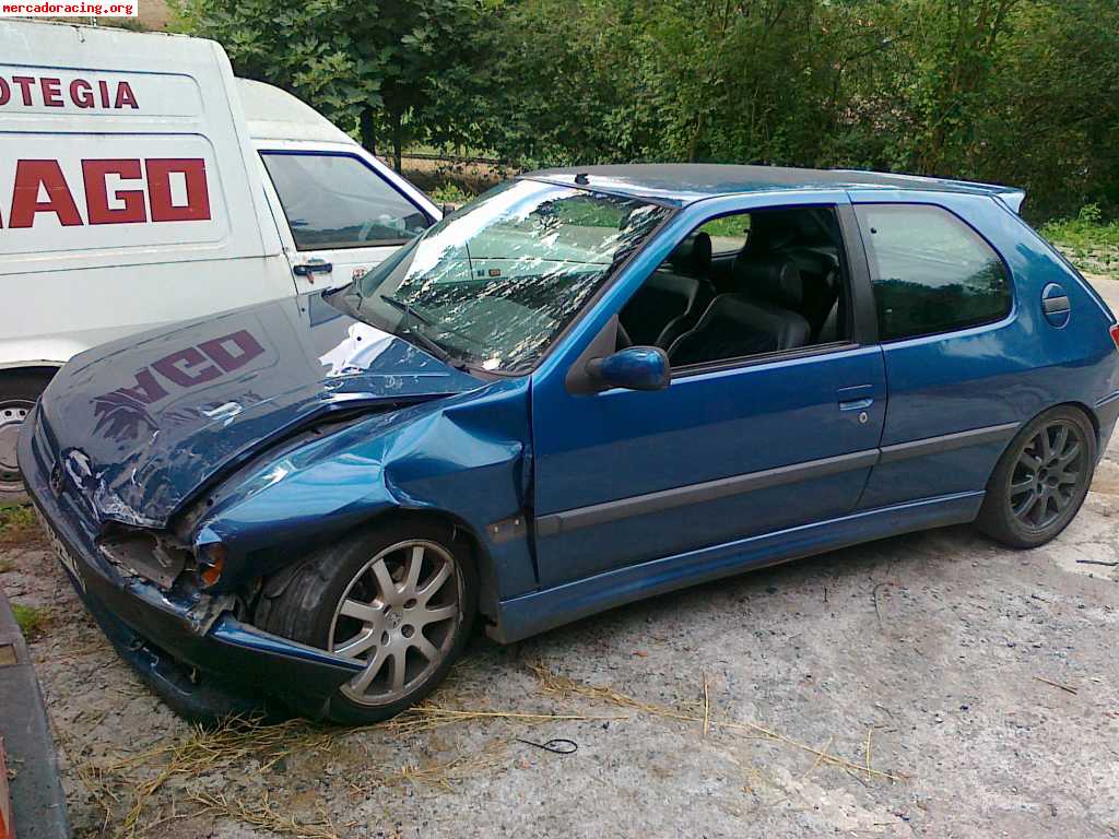 Siniestro peugeot 306 s16