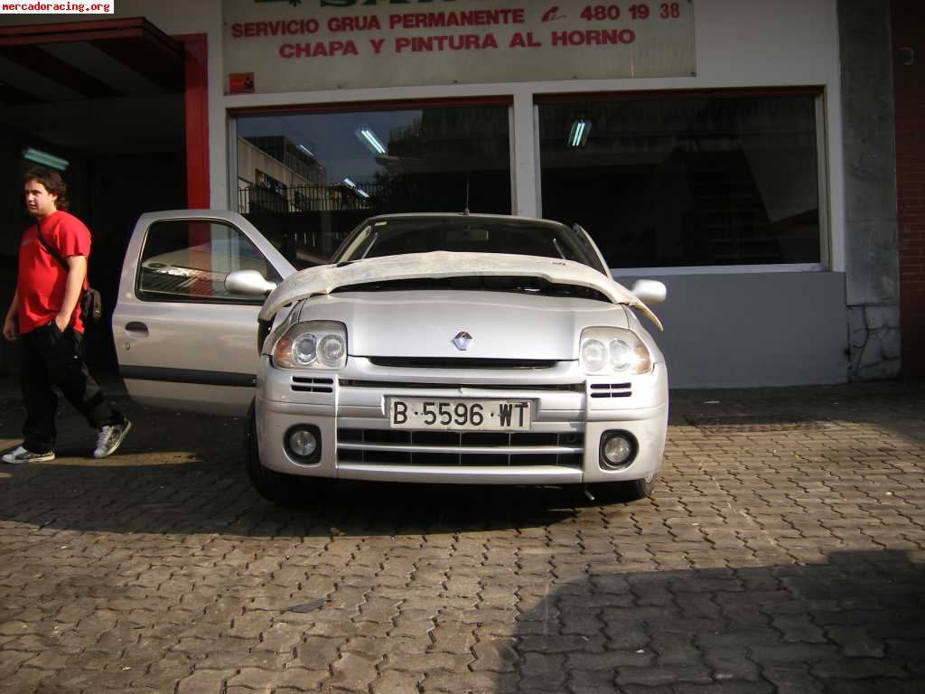 Vendo siniestro clio sport fase 1