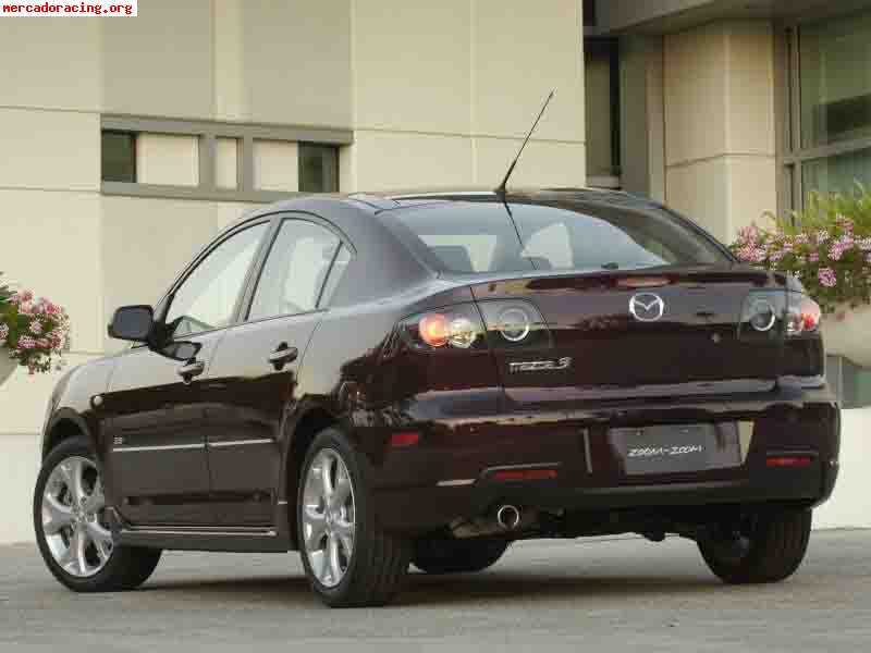 Vendo piezas de mazda 3 (largo) por causa de golpe frontal. 