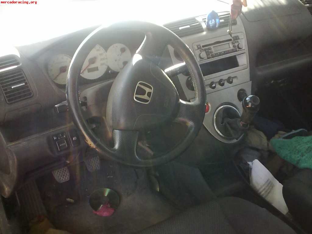 Honda civic 1.6 16v siniestro