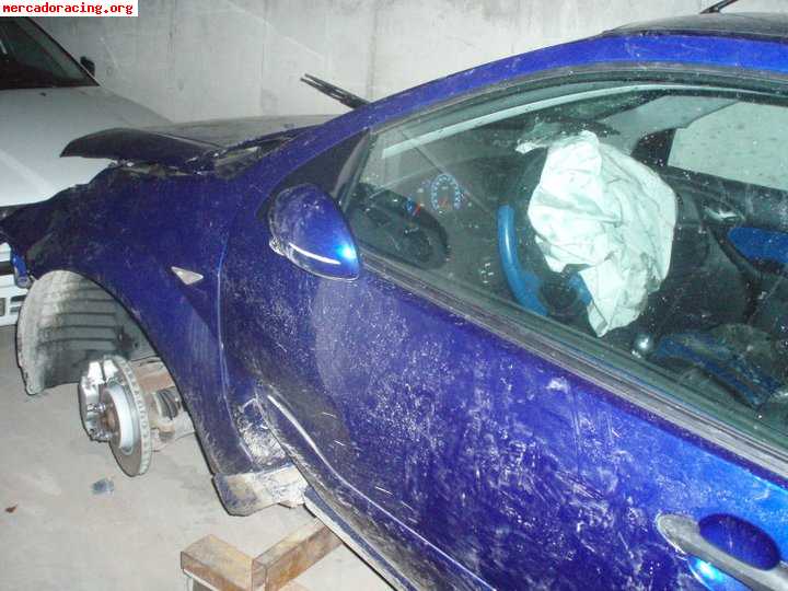Siniestro de ford focus rs 2003 con 70.000 km con documentac