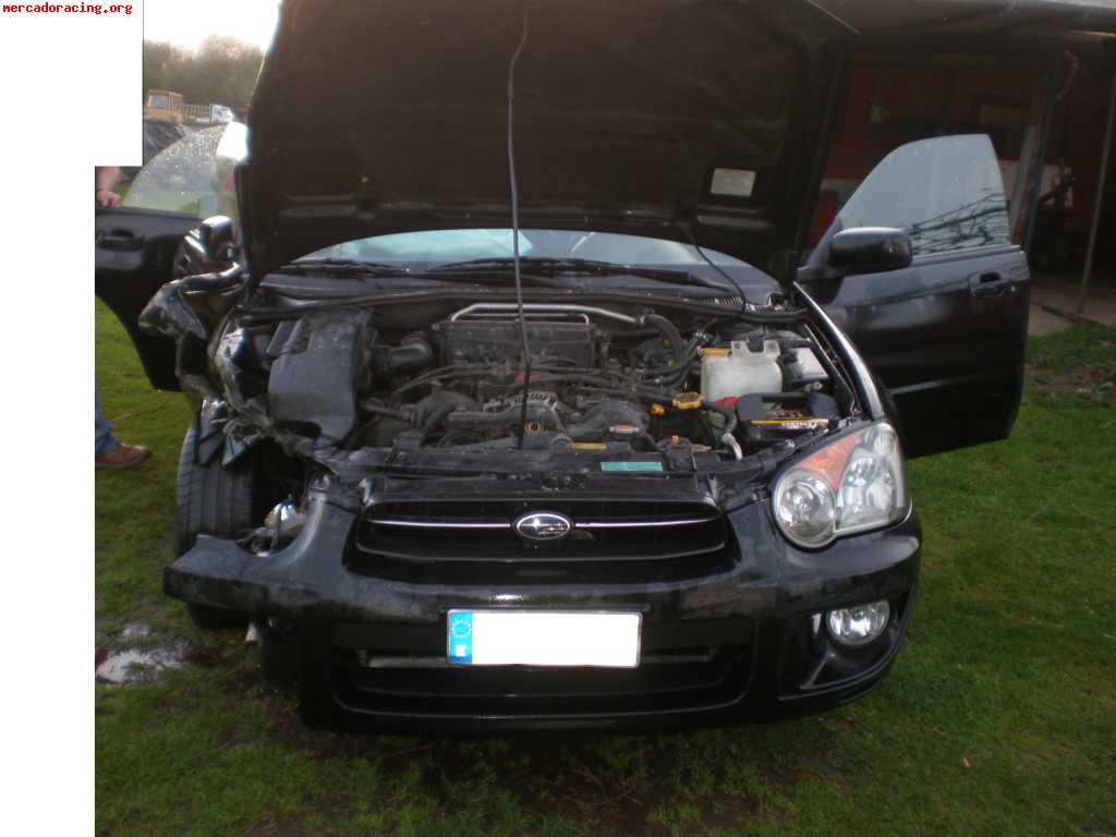 Se vende siniestro de subaru impreza.