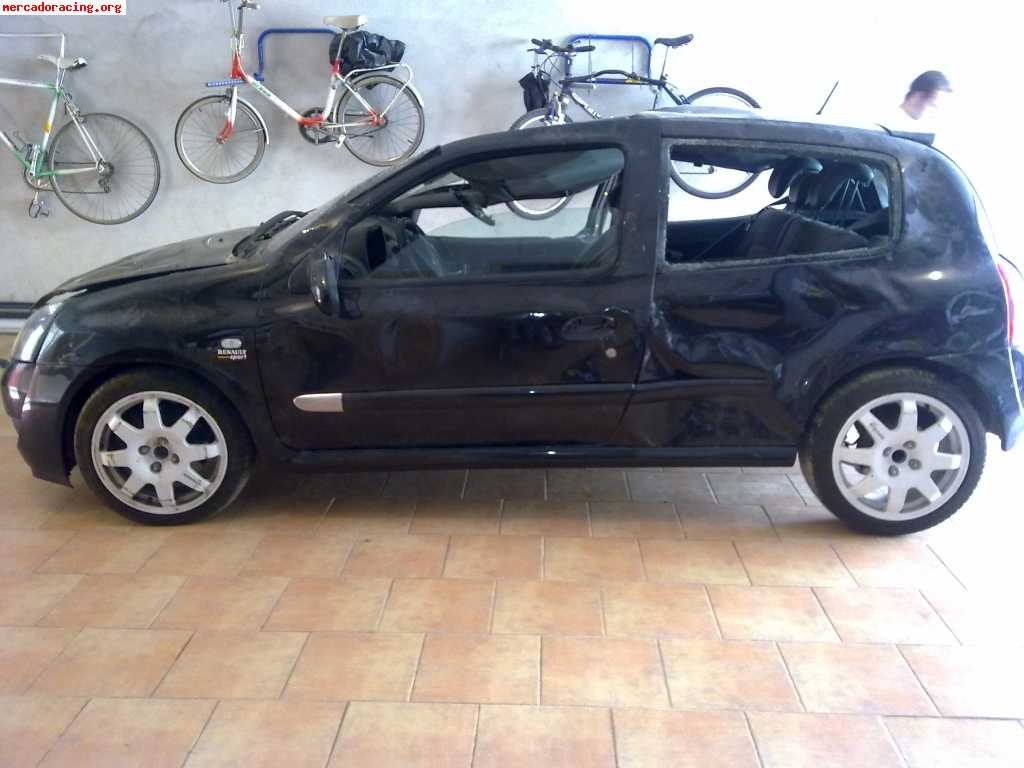 Siniestro clio sport 172cv