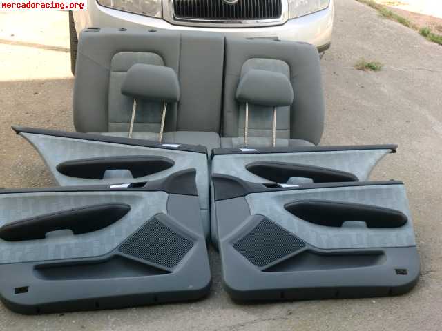 Vendo asientos y tapiceria skoda fabia