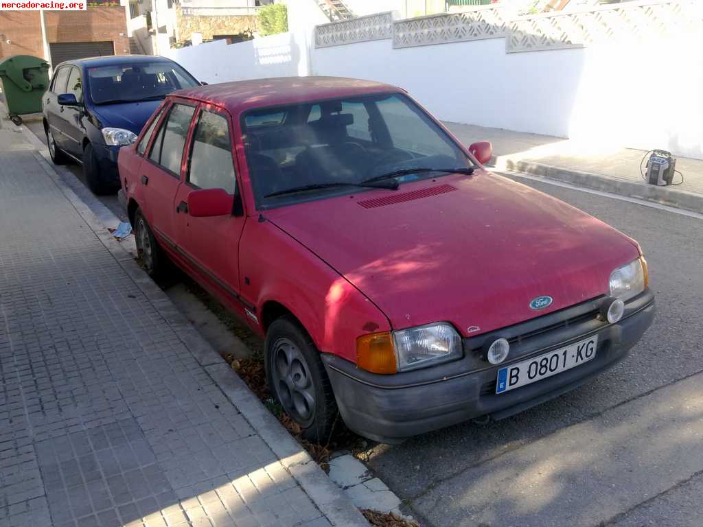 Ford escort 1.6d  look xr3 