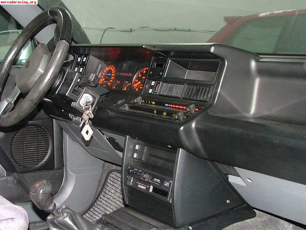 Renault 21 2l turbo