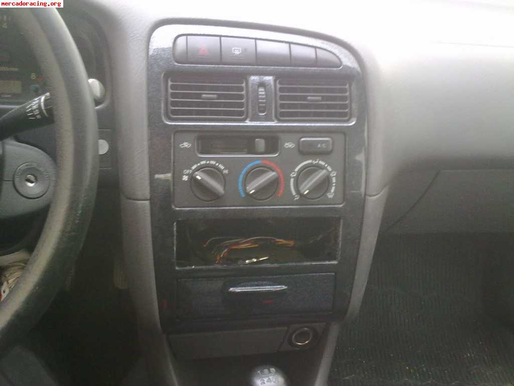 Toyota avensis lucena