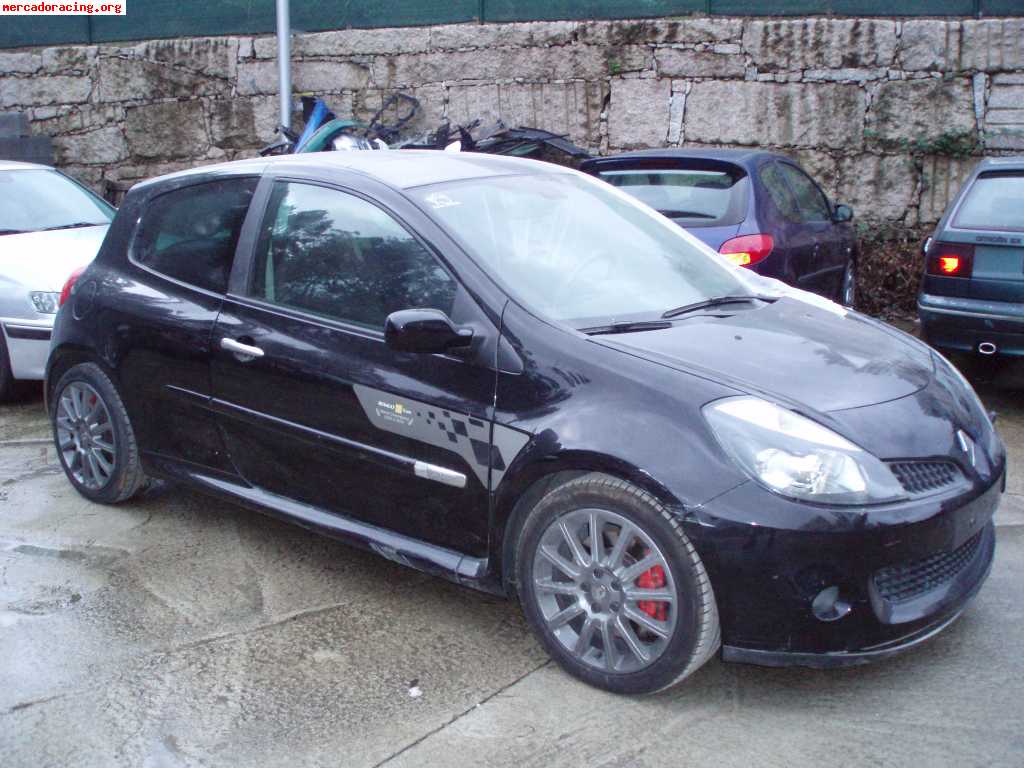 Renault clio sport f1 team 