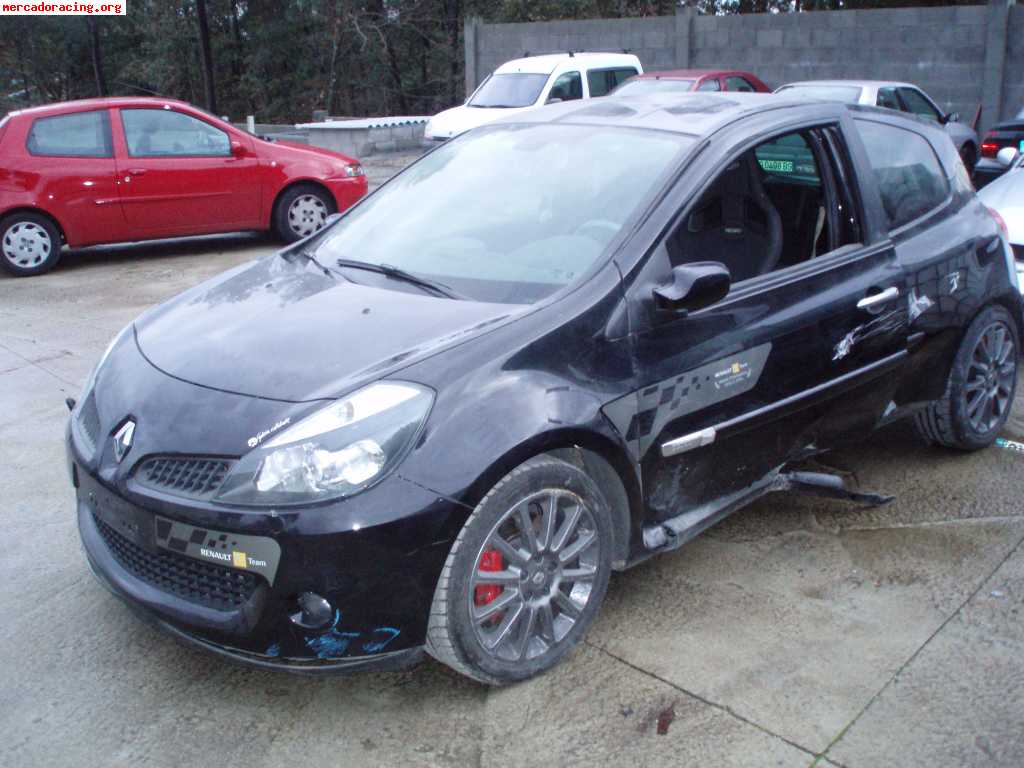 Renault clio sport f1 team 