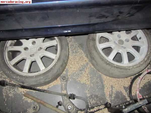 Carroceria de peugeot 206gti del 99