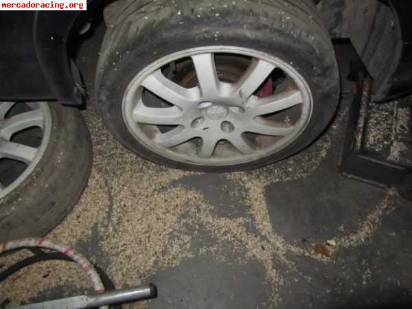 Carroceria de peugeot 206gti del 99