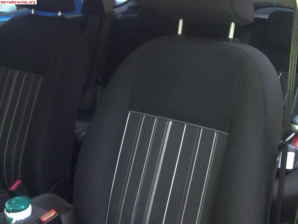 Despiece interior ford focus 2008