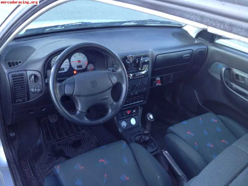 Seat ibiza gttdi 110 con 163000 reales con libro