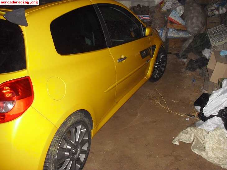 Clio f1 para reparar