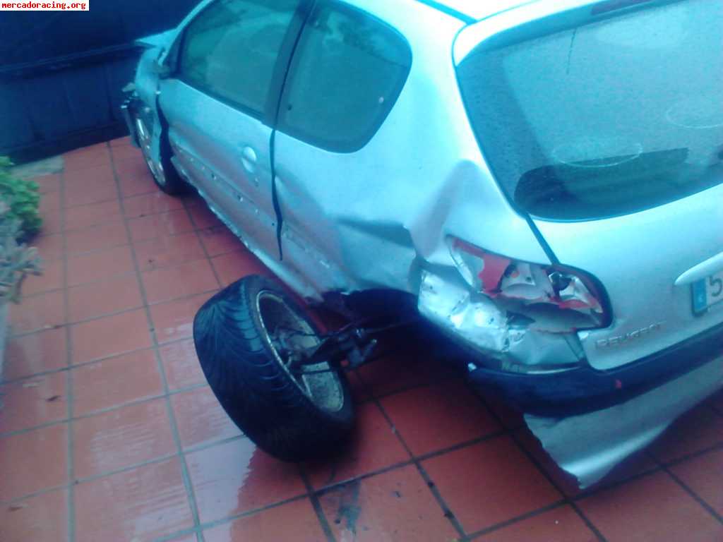 Vendo siniestro 206 gti