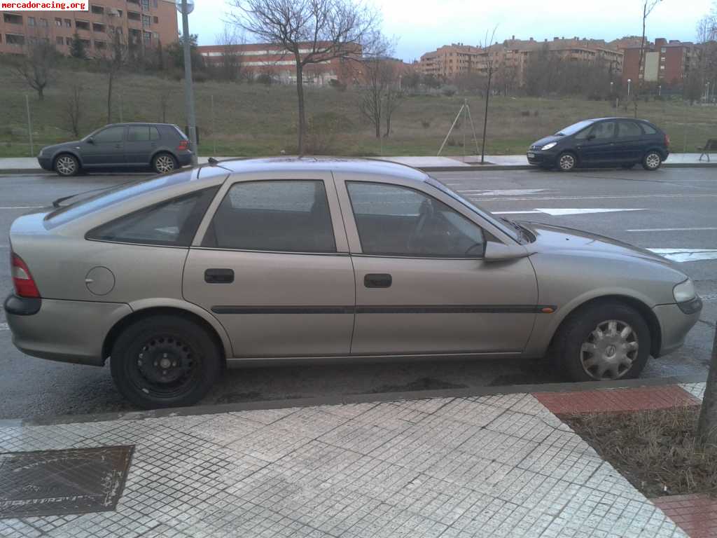 Opel vectra 2.0 di 16v