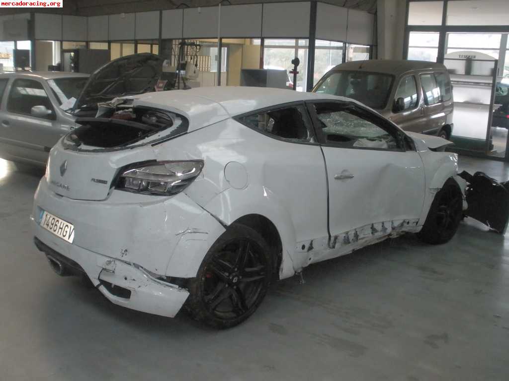 Siniestro renault megane 3 sport